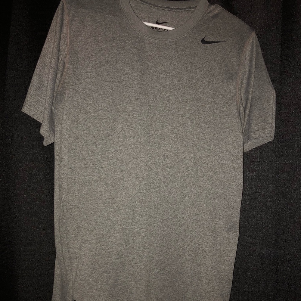 Nike t shirt
